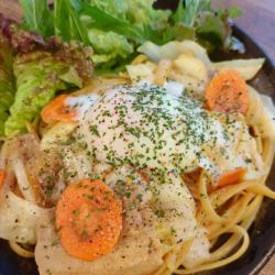 パスタで豚バラ醤油焼きそば