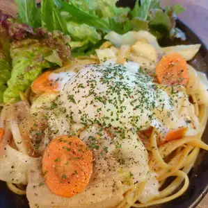 パスタで豚バラ醤油焼きそば