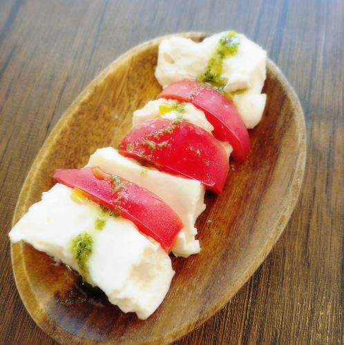 もっちり豆富のカプレーゼ