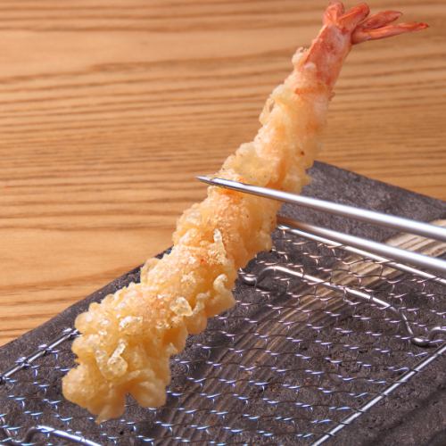 Enjoy freshly fried tempura!