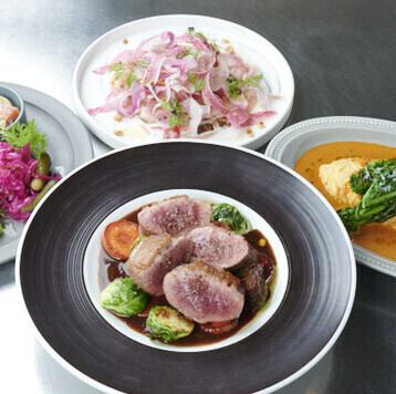 新鮮食材を用いた繊細な味のお料理の数々