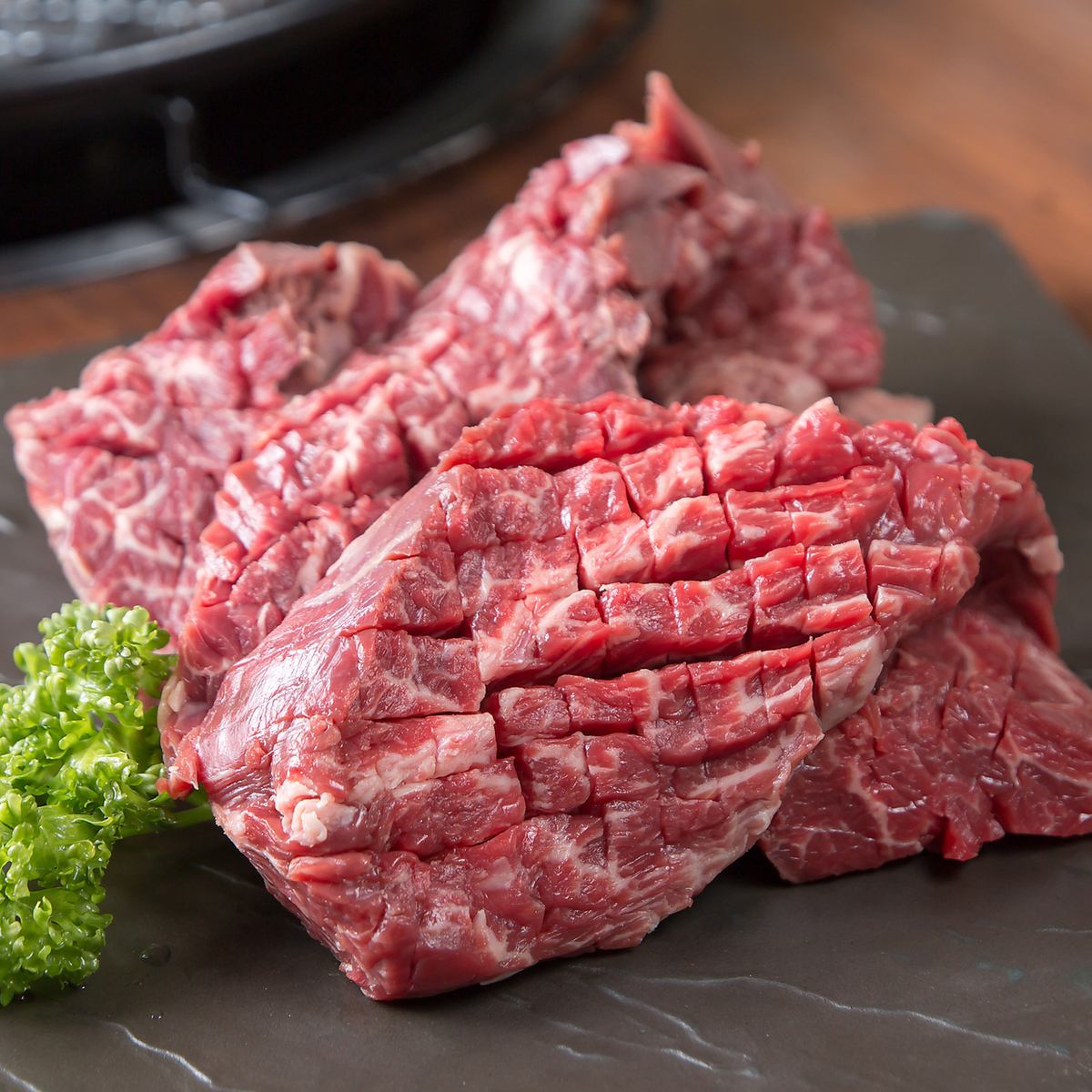 肉のプロが選んだ美味しいお肉を堪能出来きます。
