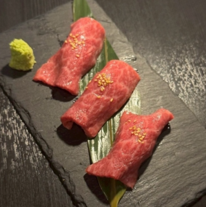 和牛肉寿司(1貫）