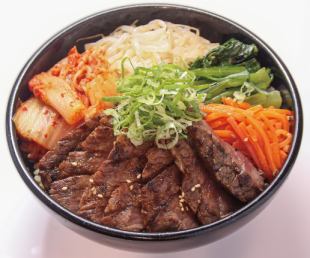 厚切り牛ロースビビンバ丼