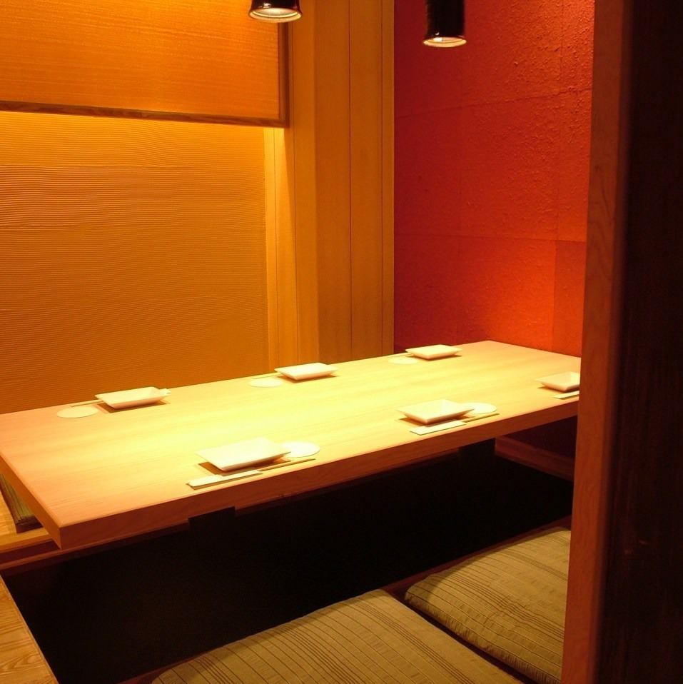 地下鉄四条駅直通!【個室あり】接待・会食に最適な和モダン空間
