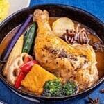 北海道スープカレー　チキンレッグ（骨付きチキン）