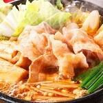 キムチチゲ（豚キムチor鶏つくねキムチ）