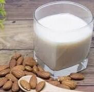 北海道各地のご当地ドリンクと一緒に至福のひと時を