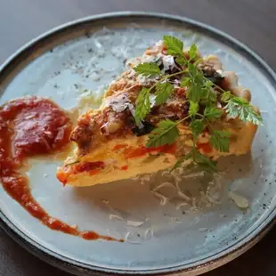 Bacon and vegetable quiche