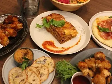【标准套餐】2小时畅饮,包含所有精酿啤酒 + 10道美味佳肴