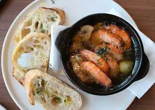Shrimp and mushroom ahijo