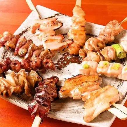 ●3H飲み放題◆焼き鳥、揚げ物,グリルチキン食べ放8品『焼き鳥食べ放コース』』3999円金土祝前2H