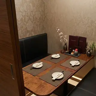 进入之后,你会发现自己置身于一个宁静的日式空间。我们的店铺绝对值得一逛!欢迎您随时光临!