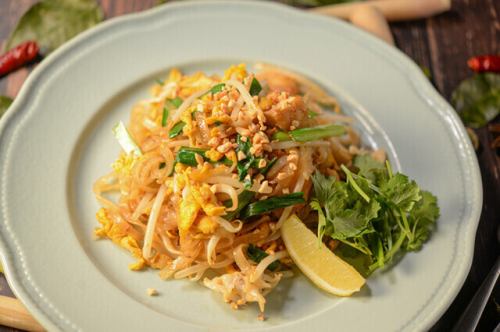 パッタイ タイ風海鮮焼きビーフン