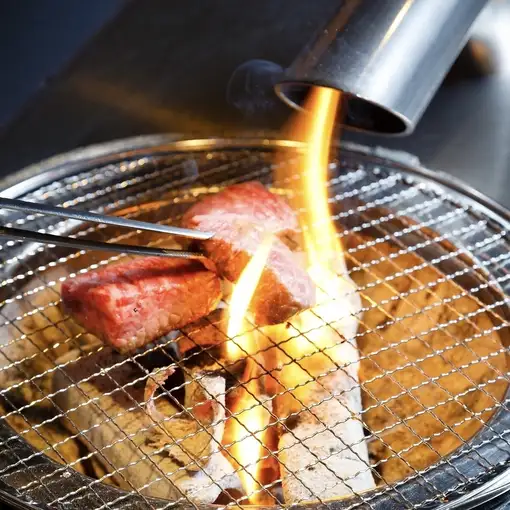 【午餐畅饮套餐】【午餐烤肉年末派对】含畅饮☆5000日元☆ 午餐烤肉听起来不错……