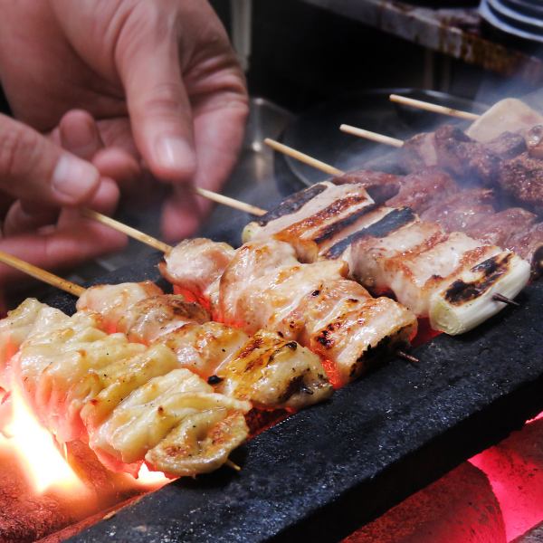 [A shop that has been loved for 48 years] "Kushiyaki", which is fragrantly grilled over charcoal, is exquisite