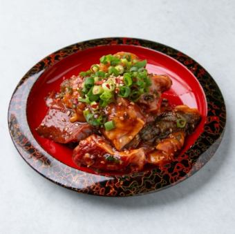 ホルモンの盛合せ 味噌