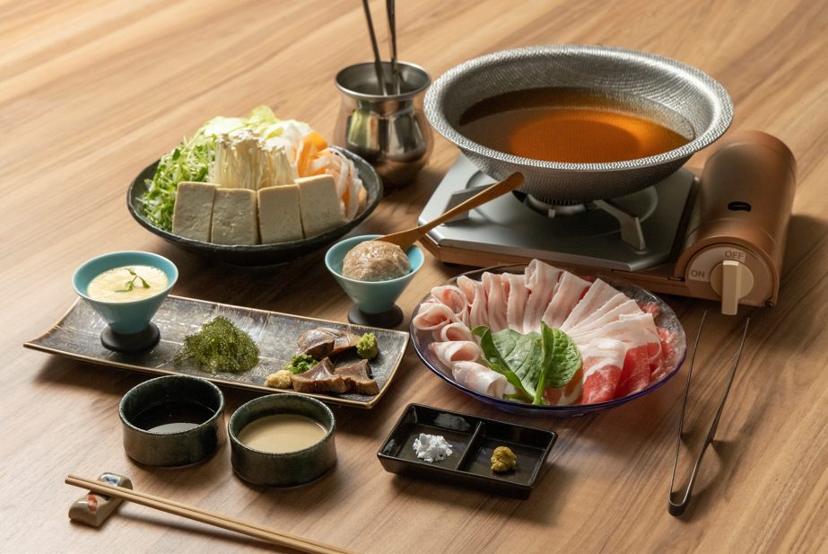 特選あぐー豚を堪能できるコースご用意あります。