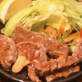 日本黑牛里脊牛排（黑芝麻或大蒜）