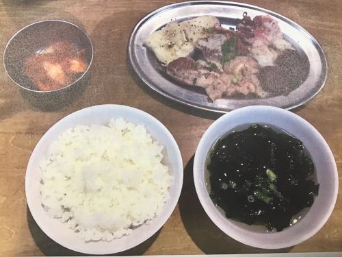 白肉定食