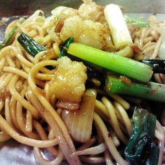 和牛もつ焼きそば