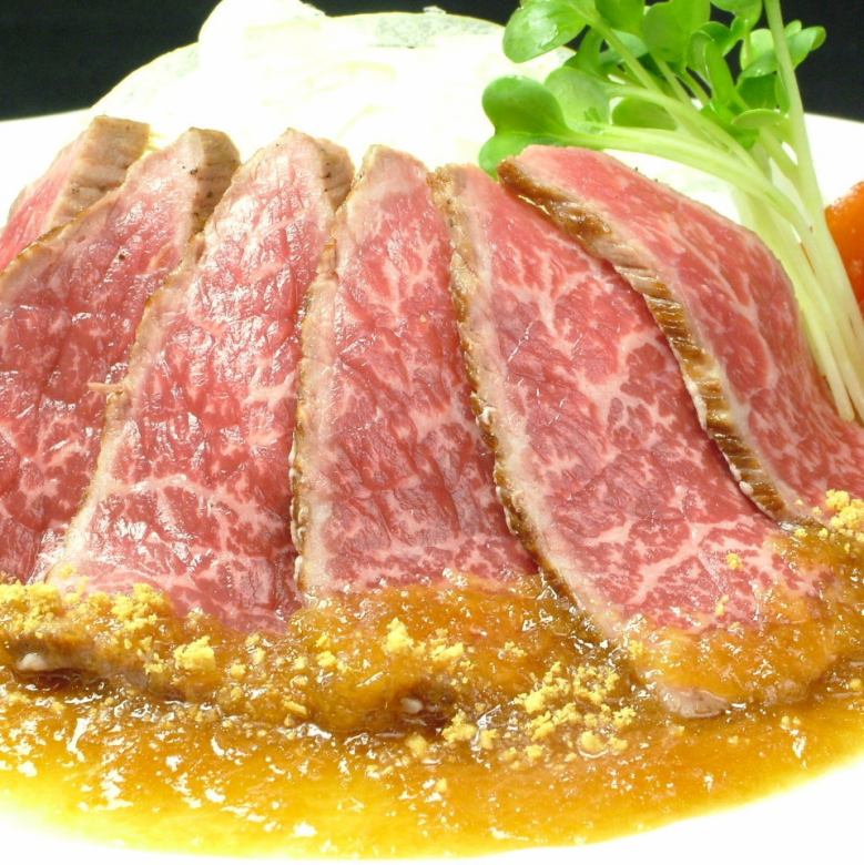 Very popular !! Grilled cold beef thigh