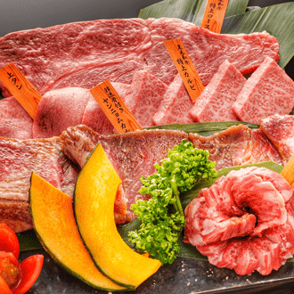 上質な和牛焼肉を厳選して提供いたします。吾照里グループでは黒毛和牛を厳選して塊で仕入れています。