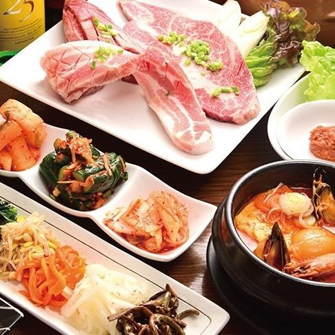 The most popular course! Thick-cut Yakiniku x Korean Cuisine Course with 120 minutes of all-you-can-drink for 4,980 yen (tax included)