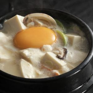 白スンドゥブチゲ＊ライス付き