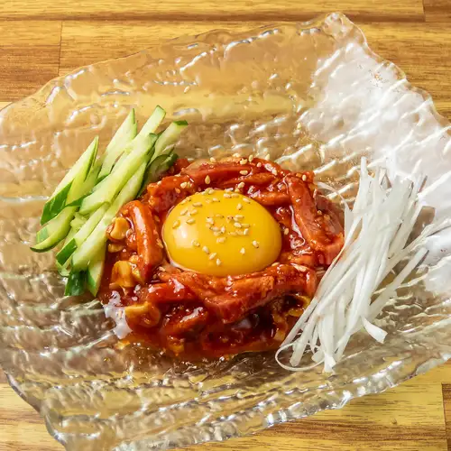 和牛ユッケ