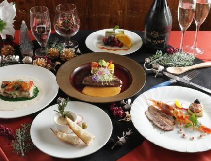 【Xmas2025】건배 음료 첨부 고베규 스테이크 크리스마스 한정 프렌치 코스