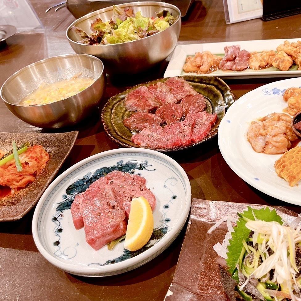 아키하바라 역 5 분 ◆ 코스파 잘 즐길 수있는 야키니쿠 호르몬 술집!