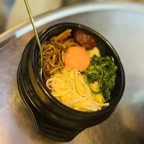 ミニ石焼きビビンバ