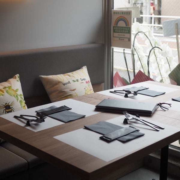 《Fashionable and cozy interior ◎》 Fashionable interior and gray-like calm interior ◎ There are counter seats so even one person can feel free to visit us! Friendly and cheerful staff are waiting for you ★