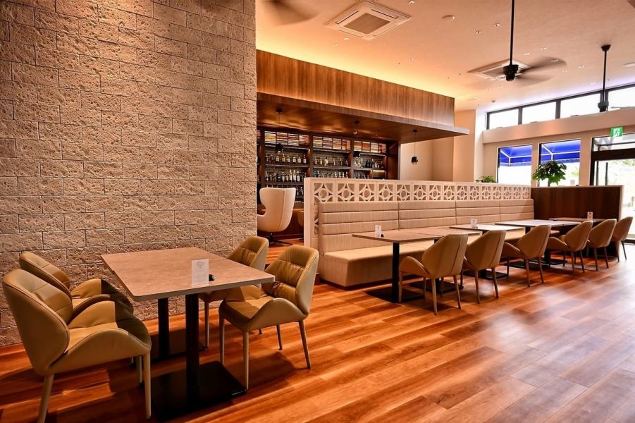 観光地を巡る合間のご来店も大歓迎です◎県産食材をふんだんに使用したお料理を味わいながら、旅の疲れを癒していただける落ち着いた空間となっております◎カップルやご家族でのご利用に最適です♪