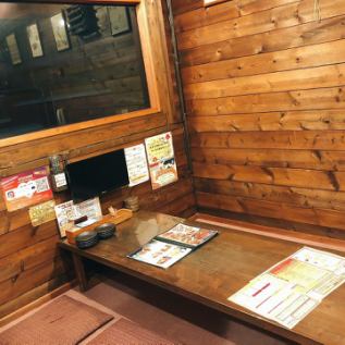 [Zashiki Seats] 2F spacious seats! A cozy private hideaway space.I'm glad ♪ All seats have TV monitors! Why not refresh your tiredness in an adult's hideout that everyone knows? Enjoy the recommended gems using seasonal ingredients.