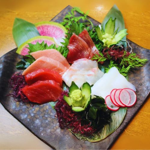 北海道「マルヒラ川村水産」直送！鮮魚のお造り5種盛り