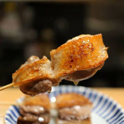 定番から希少部位まで取り揃えた本格焼き鳥!