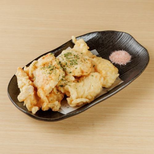 內田先生新鮮炸製的雞肉天婦羅