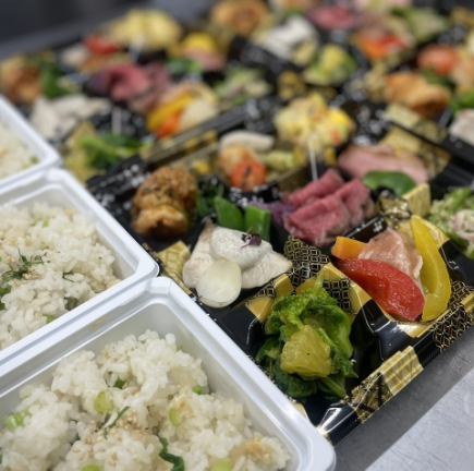 【テイクアウト】72cafeのお弁当やオードブル・デザートの盛り合わせ