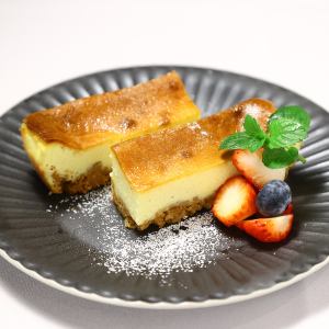 濃厚マスカルポーネのチーズケーキ