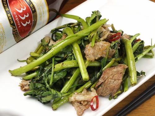 Popular ☆ Stir-fried water spinach with garlic and soy sauce