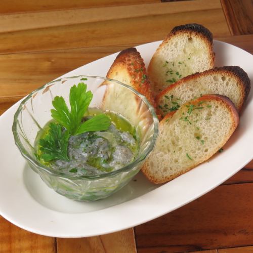 瀬戸内内海産生シラスのクロスティーニ