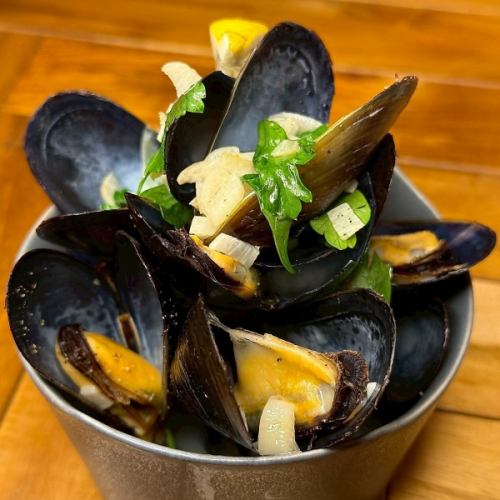 ムール貝バケツ盛り(ハーフ可)