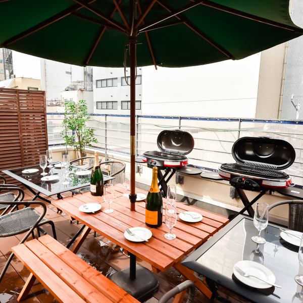 Enjoy the beer garden in style! An open space! Recommended for all kinds of banquets.BBQ where you can feel the extraordinary in the city♪ Can be used for various purposes such as company drinking parties, birthdays, girls' night out, etc.!