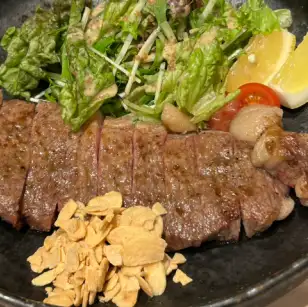 日本黑毛和牛西冷牛排 100克