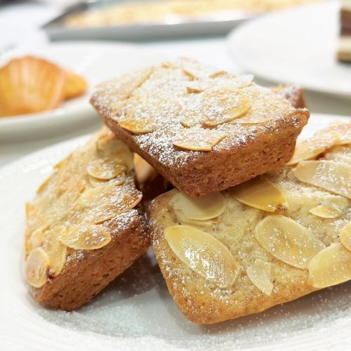 【動物性バターと白砂糖を使わないフランス焼き菓子のご紹介】