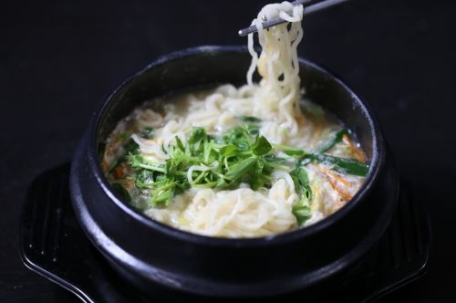 貢丹拉麵