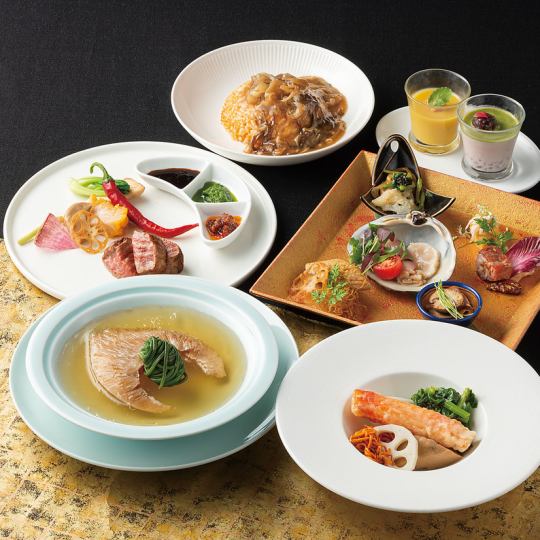 【宋】フカヒレ姿煮、特大海老、銘柄和牛に蟹味噌など贅を尽くしたコース