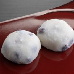 Kukuna Shoji's Bean Daifuku (2 pieces)